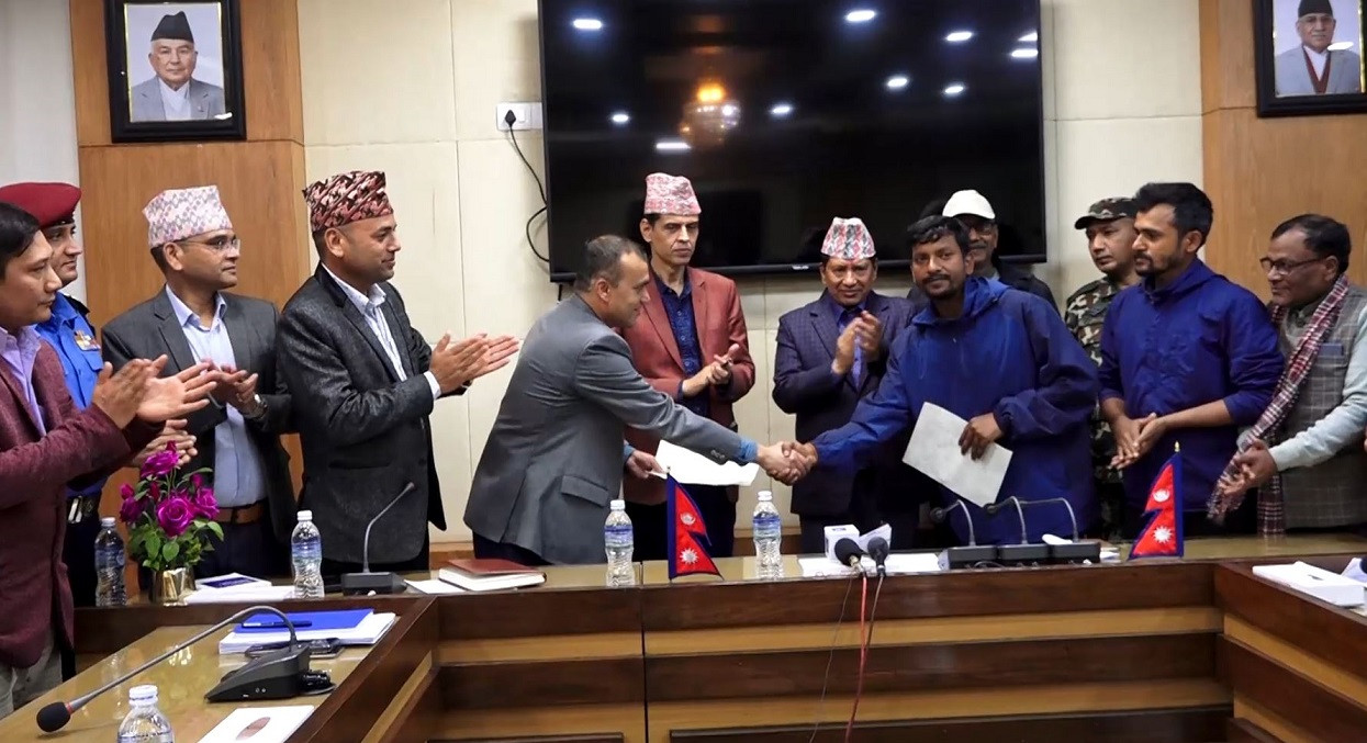 मिटरब्याज पीडित र सरकारबीच ५ बुँदे सहमति