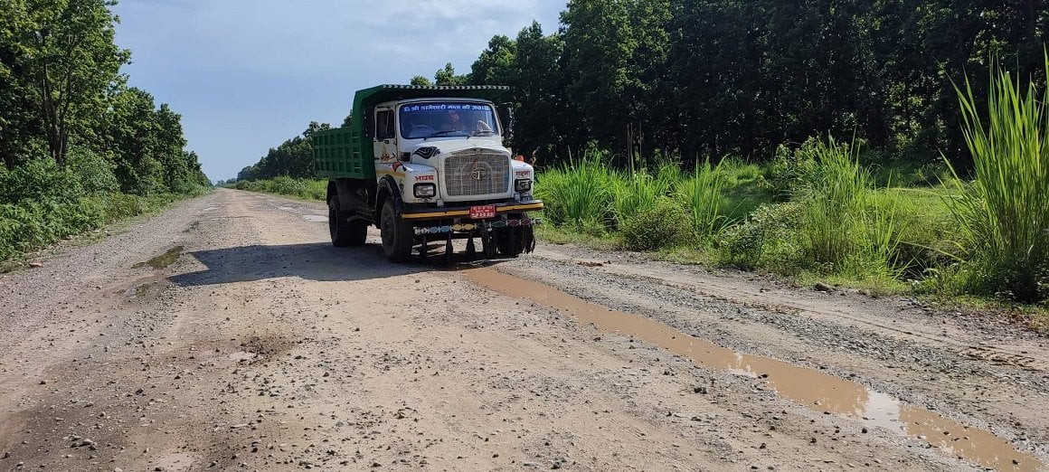 तीनपटक म्याद थप्दा पनि बनेन सडक