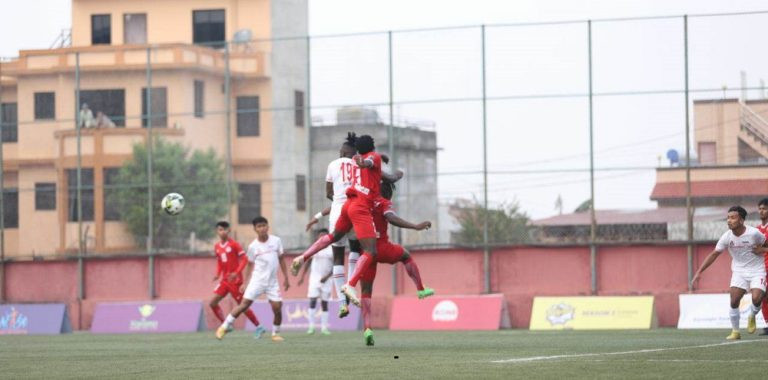 संकटासँग चर्च ब्वाइजको बराबरी