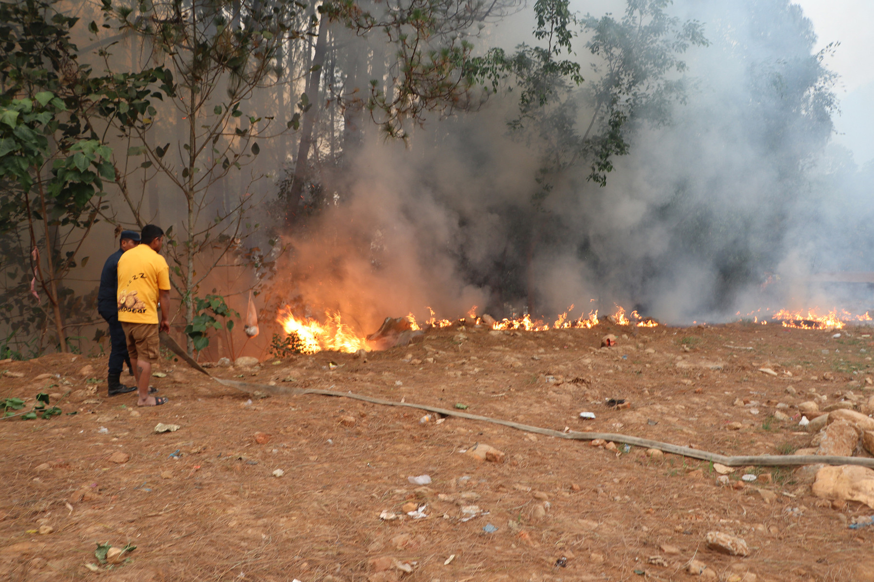 आगो निभाउँदै