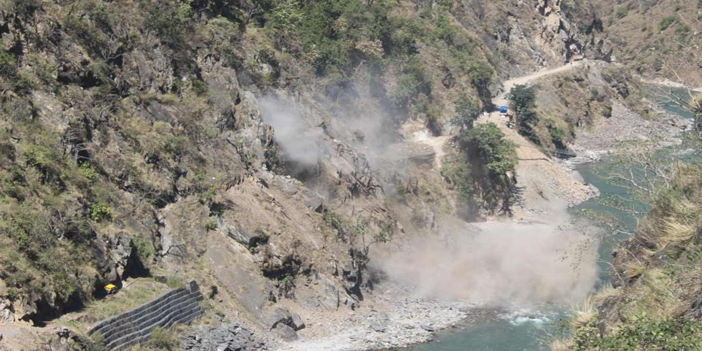 कर्णालीमा एक हजार साना सडक निर्माण गरिँदै