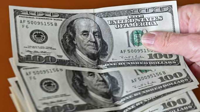 अमेरिकी डलर सटहीको सीमा बढाइयो