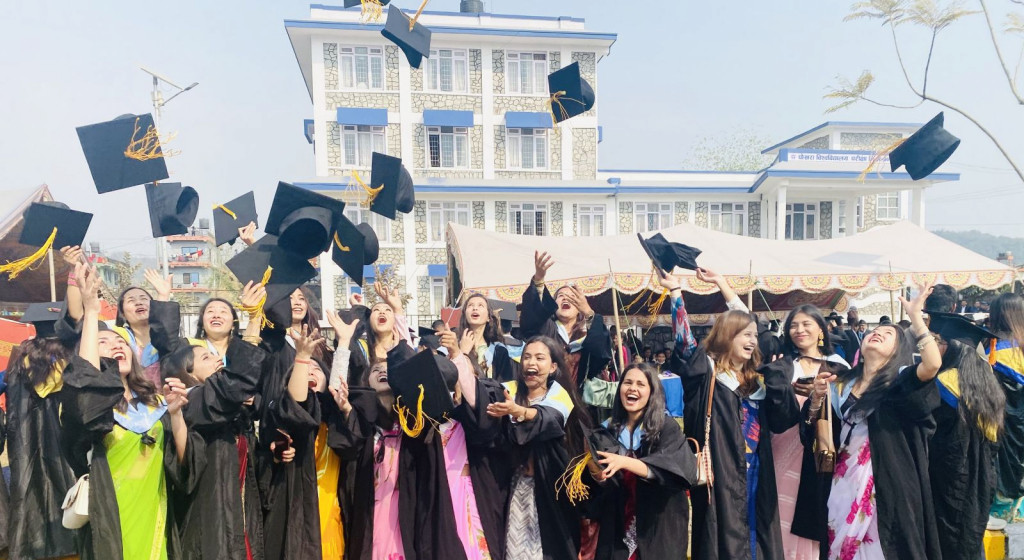 पोखरा विश्वविद्यालयको १८औँ दीक्षान्त समारोहमा ७ हजार विद्यार्थी दिक्षित