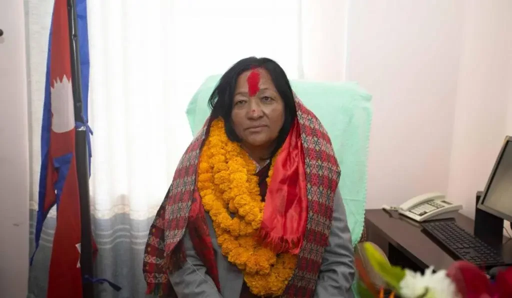 विभागीय मन्त्रीलाई सात दिनभित्र जवाफ दिन रुलिङ