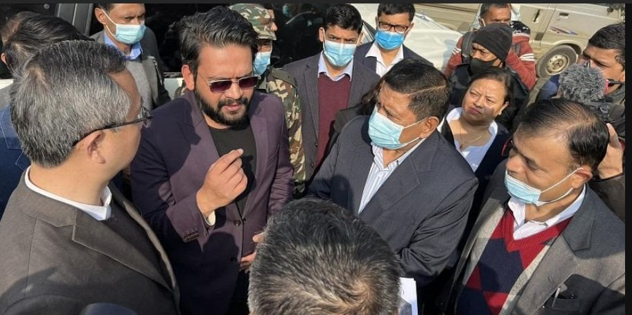 बालेनदेखि नारायणकाजीसम्मको जम्बो टिम कलङ्की चक्रपथ गौशाला सडक खण्डको निरीक्षणमा