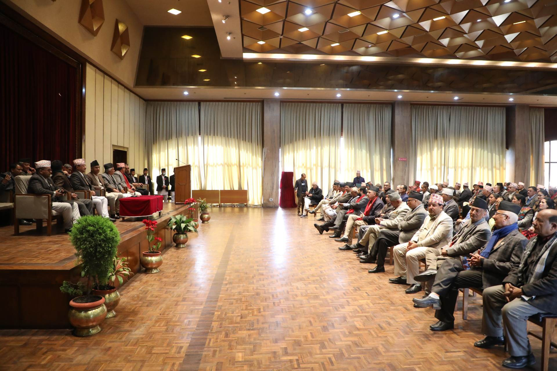 बजेटमा शिक्षा, स्वास्थ्य र रोजगारीलाई प्राथमिकता दिन कांग्रेस सांसदको सुझाव