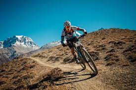 नयाँ वर्षमा भुर्जुङ खोला तातोपानी माउण्टेन बाइक रेस