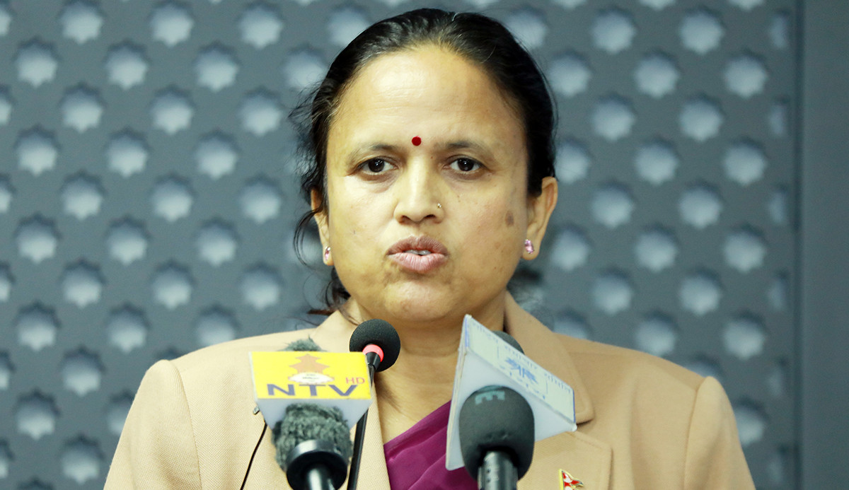 सबै विज्ञापन एकद्वार प्रणालीमा लैजाने प्रयासमा छौँ: सञ्चारमन्त्री शर्मा