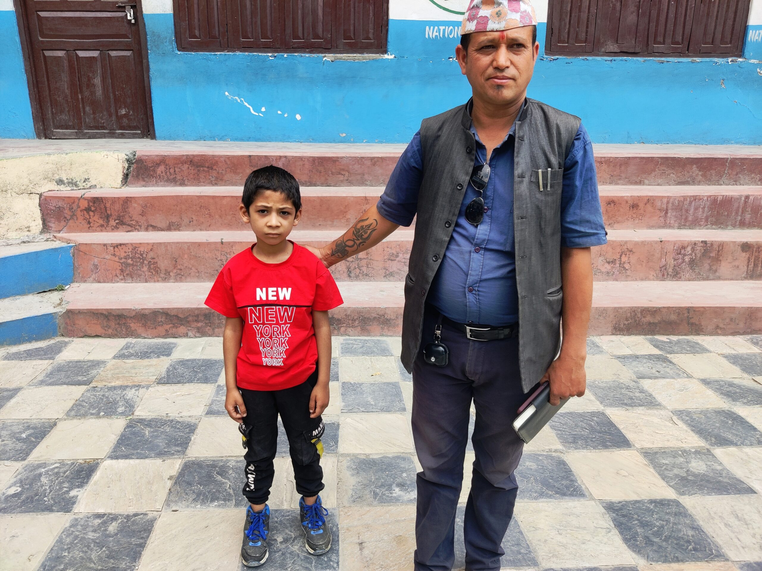 बुबाको मृत्यु, आमा जेलमा, छोराको बिचल्ली