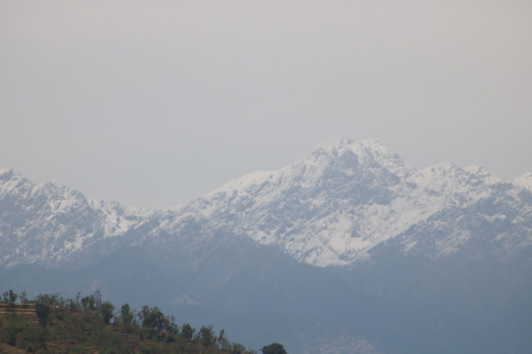 सल्यानको शिद्ध कुमाख गाउँपालिका–१ नेटा बजारबाट देखिएको सिस्ने हिमाल