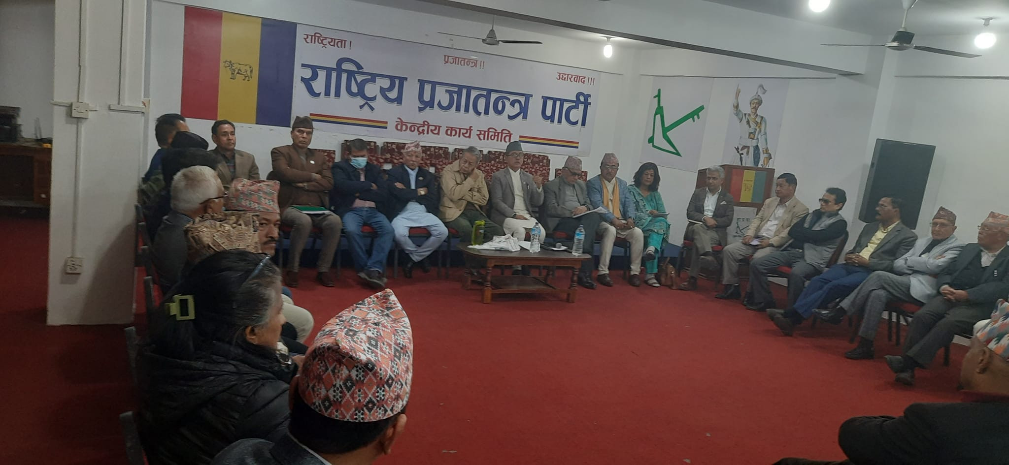 राप्रपाको निर्णय : राष्ट्रपति निर्वाचनमा राप्रपा प्रस्तावक र समर्थक नबस्ने