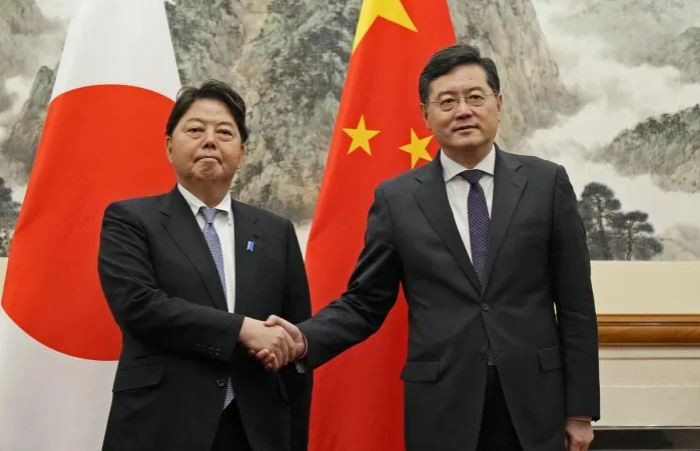 चिनियाँ र जापानी समकक्षी बेइजिङमा, सेमीकन्डक्टरमाथि दबाव