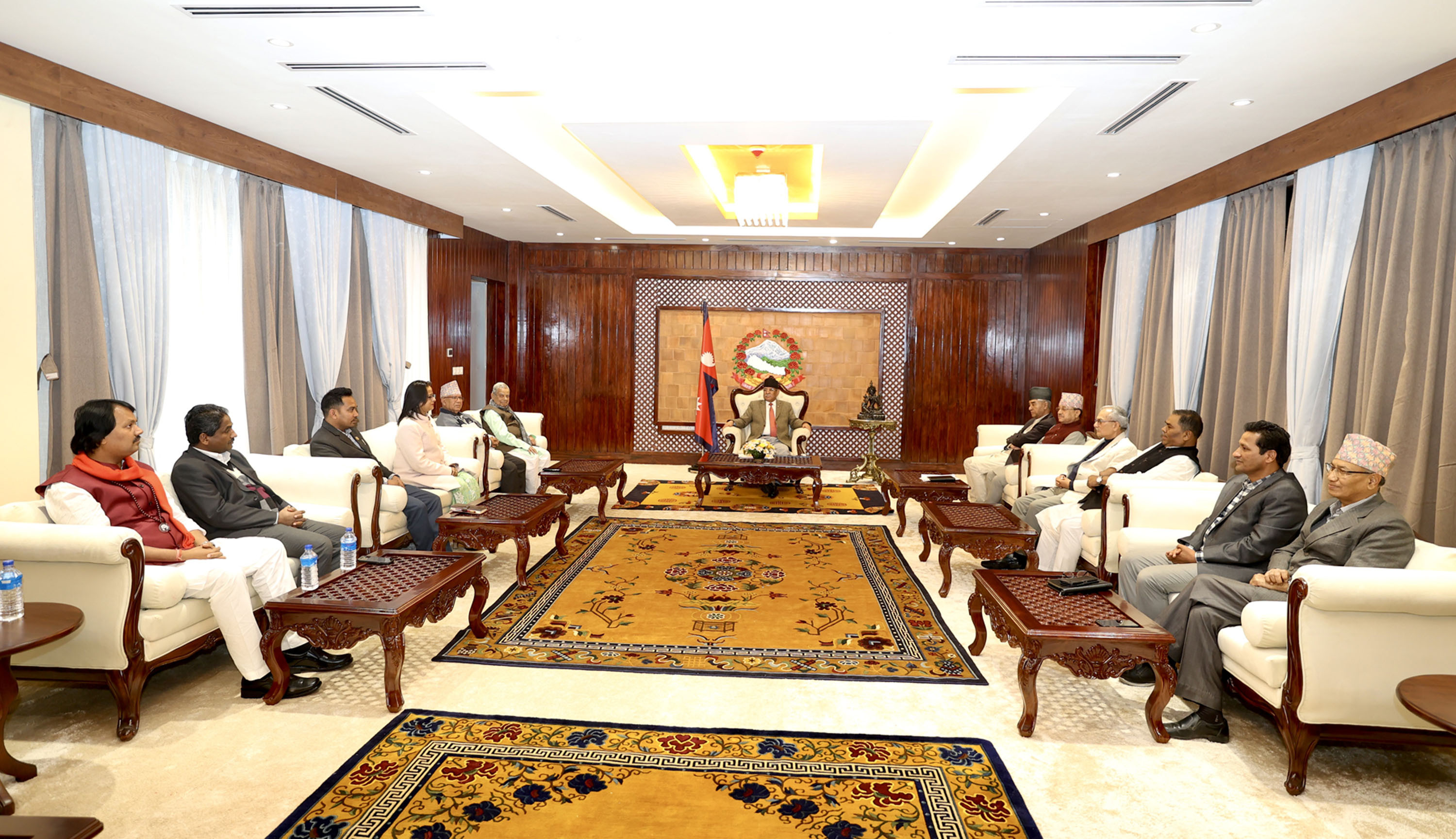 १० दलीय गठबन्धनको बैठक आज पनि बस्दै