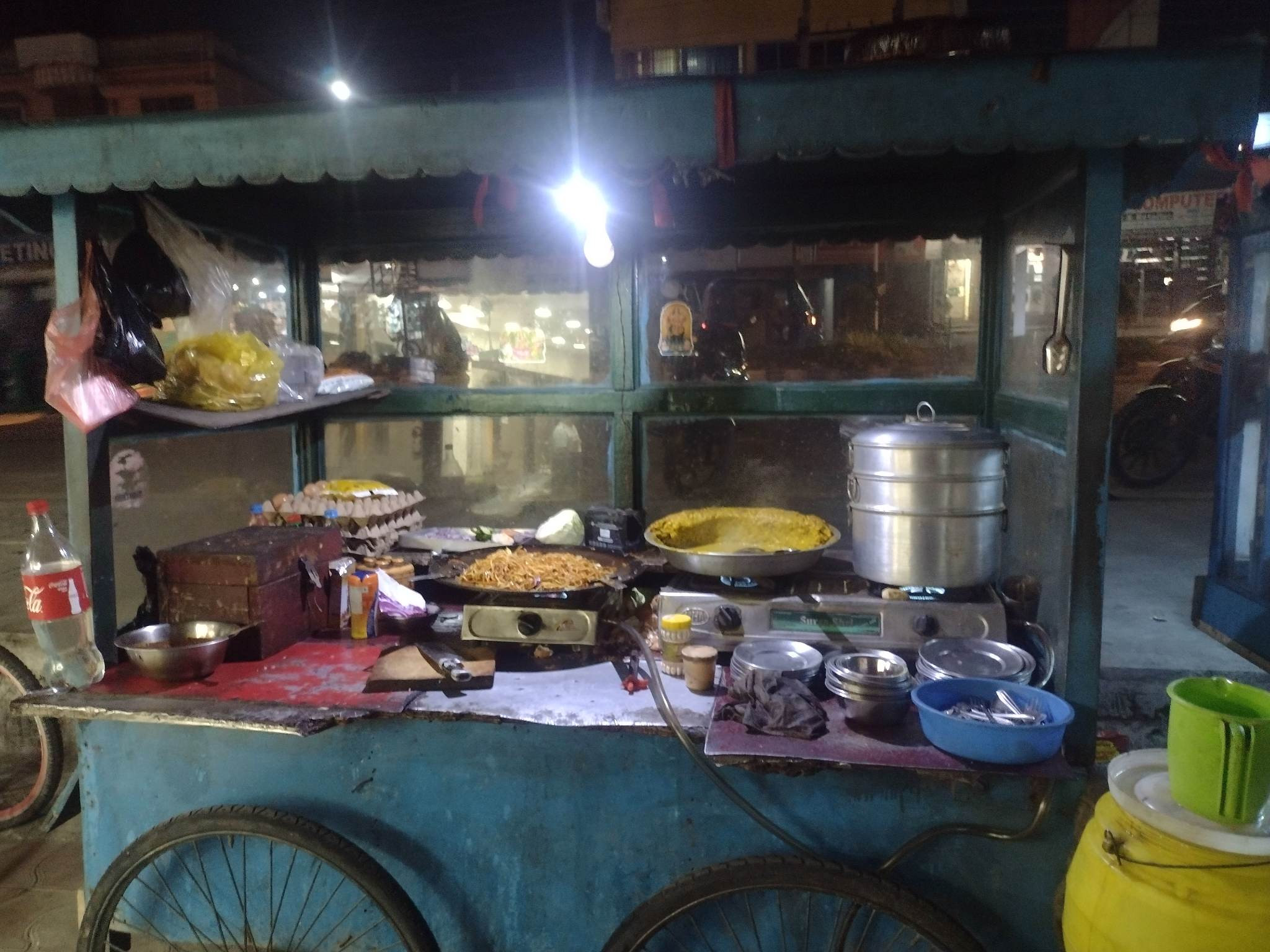 ठेला व्यापारबाटै मनग्य आम्दानी