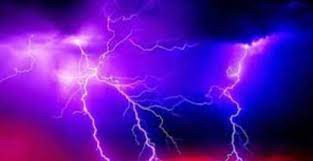 चट्याङ लागेर बालकको मृत्यु, दुई घाइते