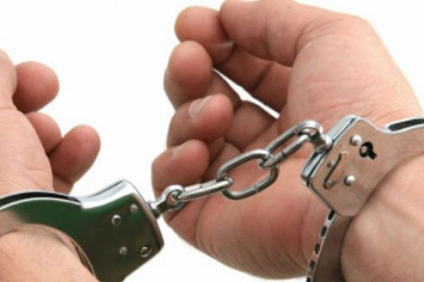 झुटा विवरण पेस गरी नेपाली नागरिकता लिने दश भारतीय पक्राउ