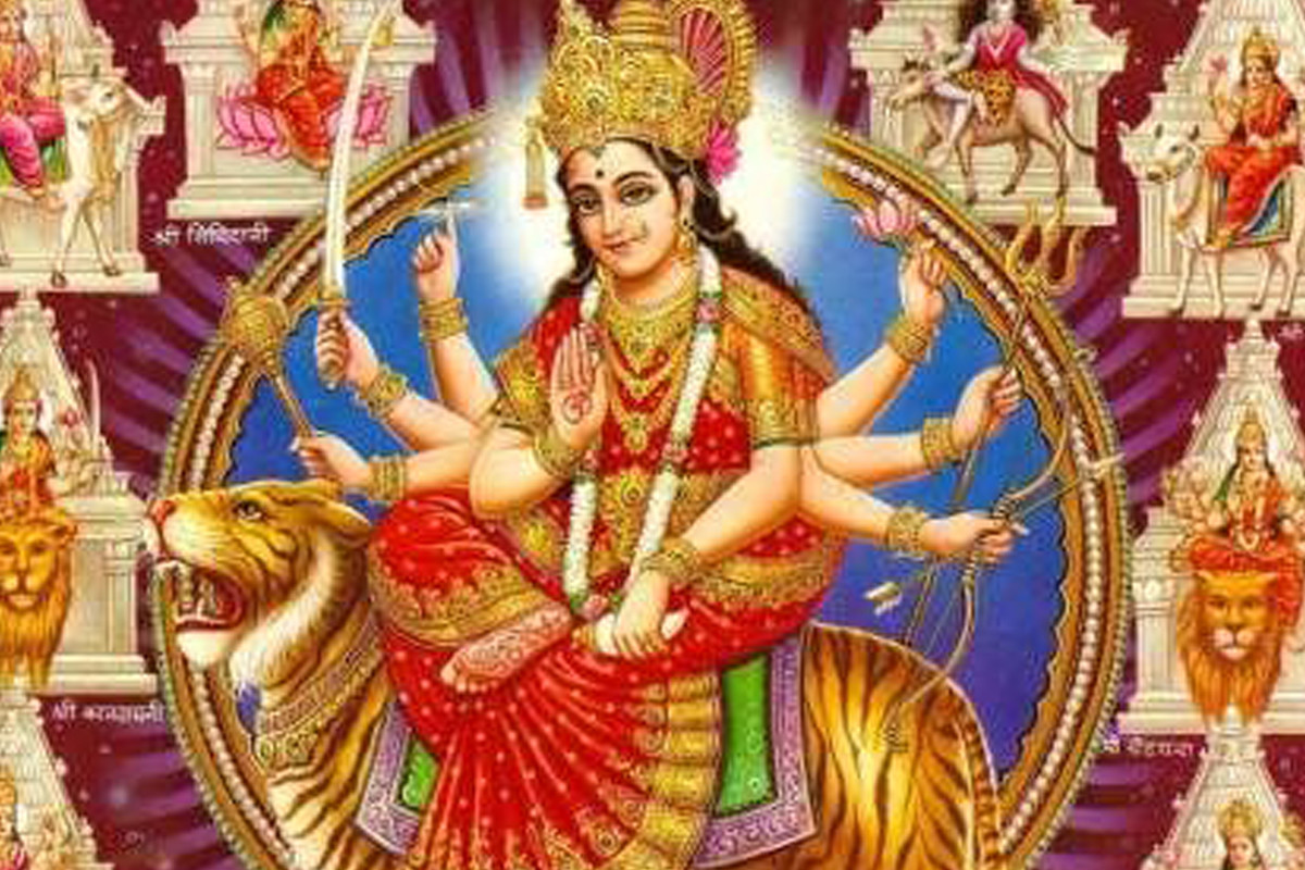 हराउँदै चैते दशैँको मौलिकता