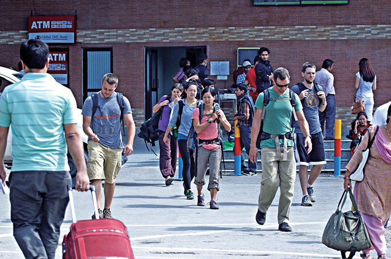 नेपालमा एक महिनामा एक लाख पर्यटक भित्रिए, सबैभन्दा धेरै भारतीय