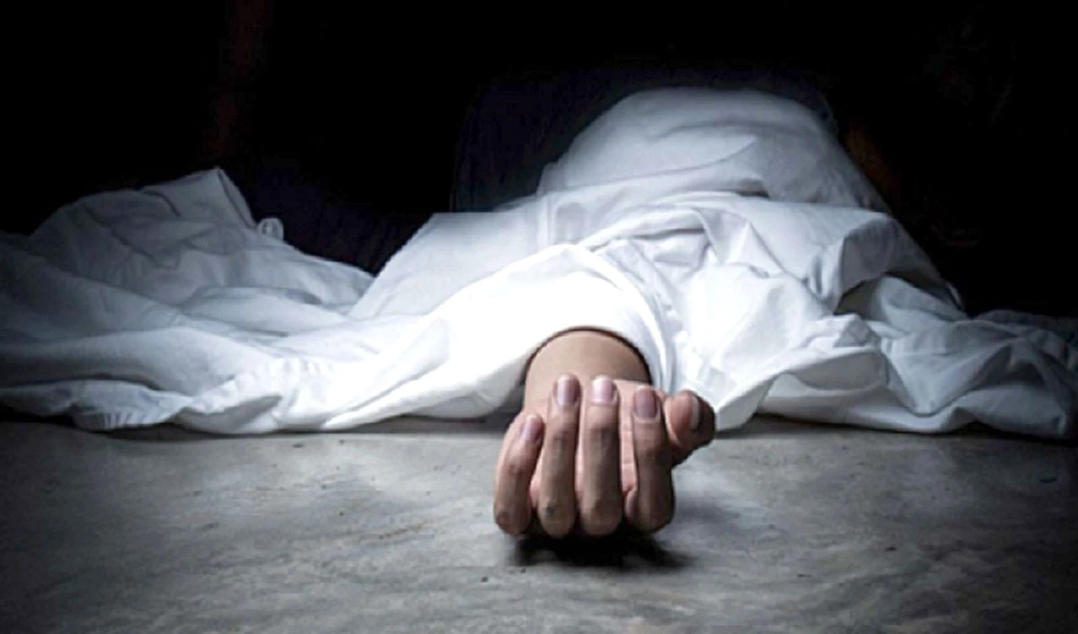 रूखको हाँगा खसेर एक जनाको मृत्यु