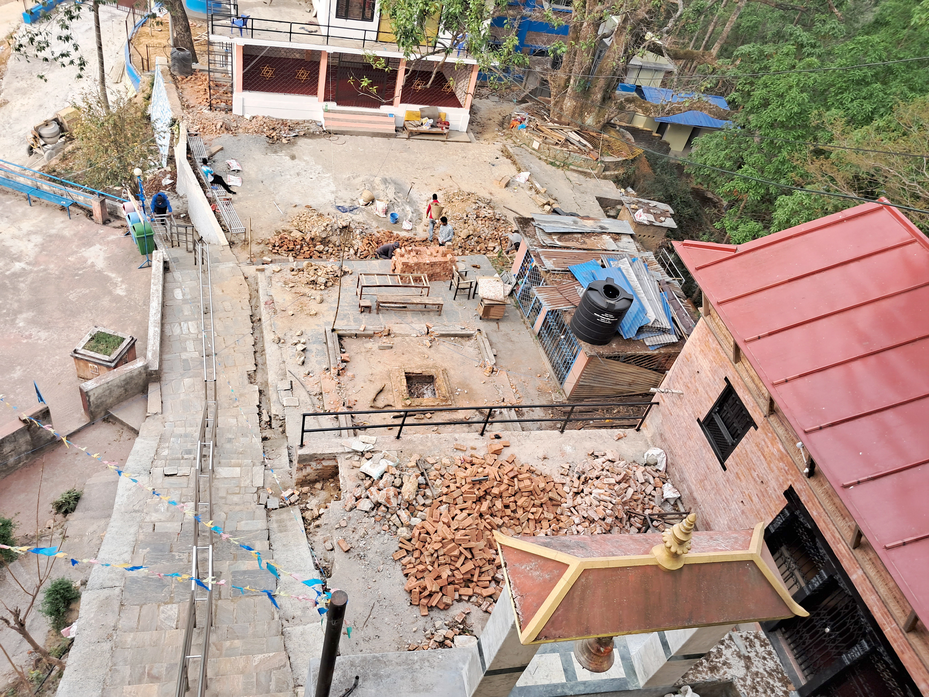 विशङ्खुनारायण मन्दिर परिसर निर्माण