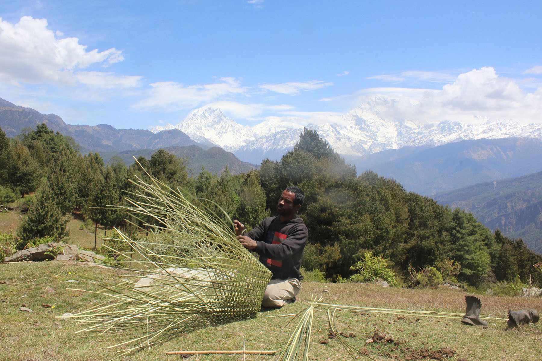 रुइसेमा डोको बुन्दै