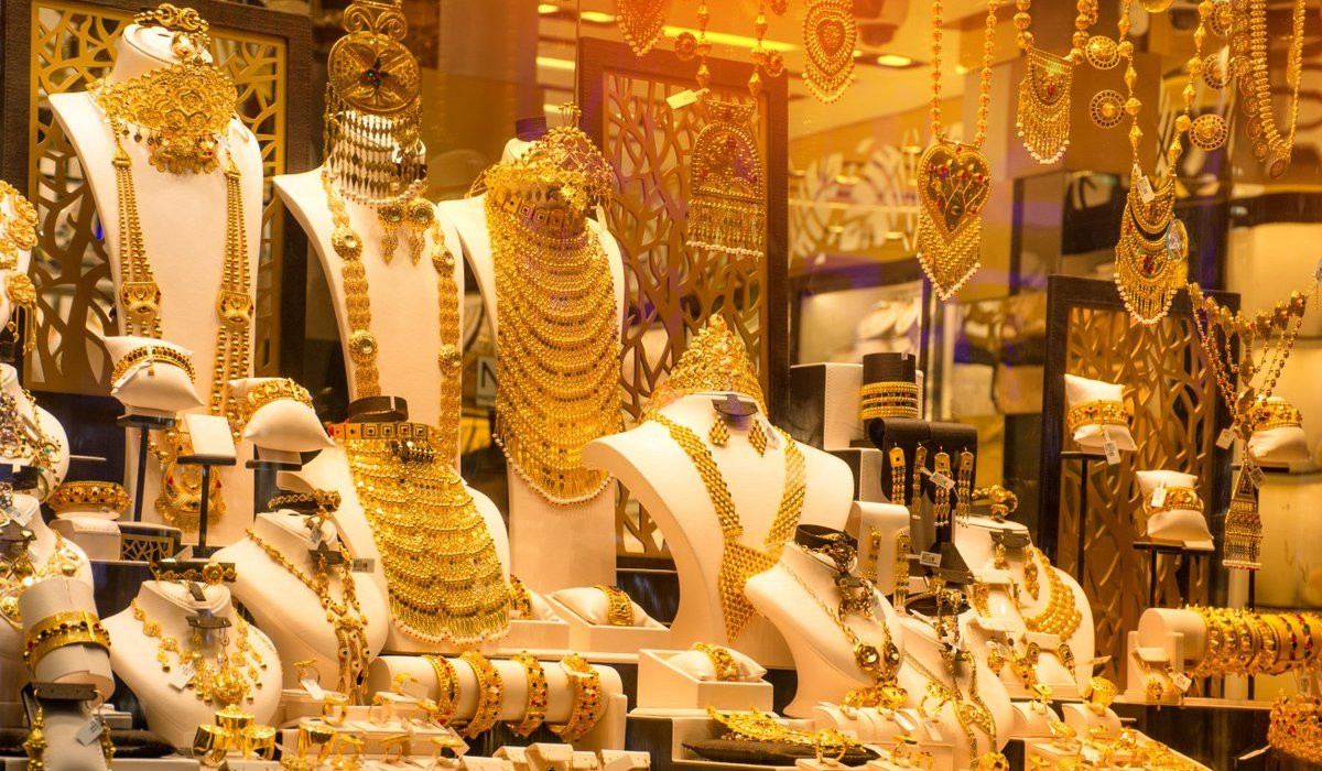 ७ सयले घट्यो नेपाली बजारमा सुन