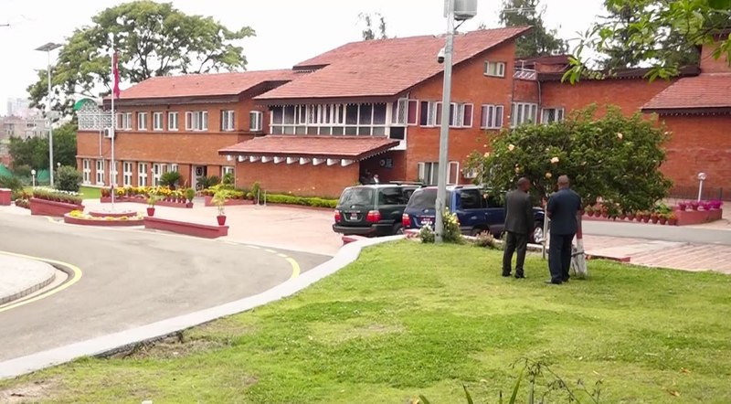 कांग्रेसका शिर्ष नेताहरु बालुवाटारमा