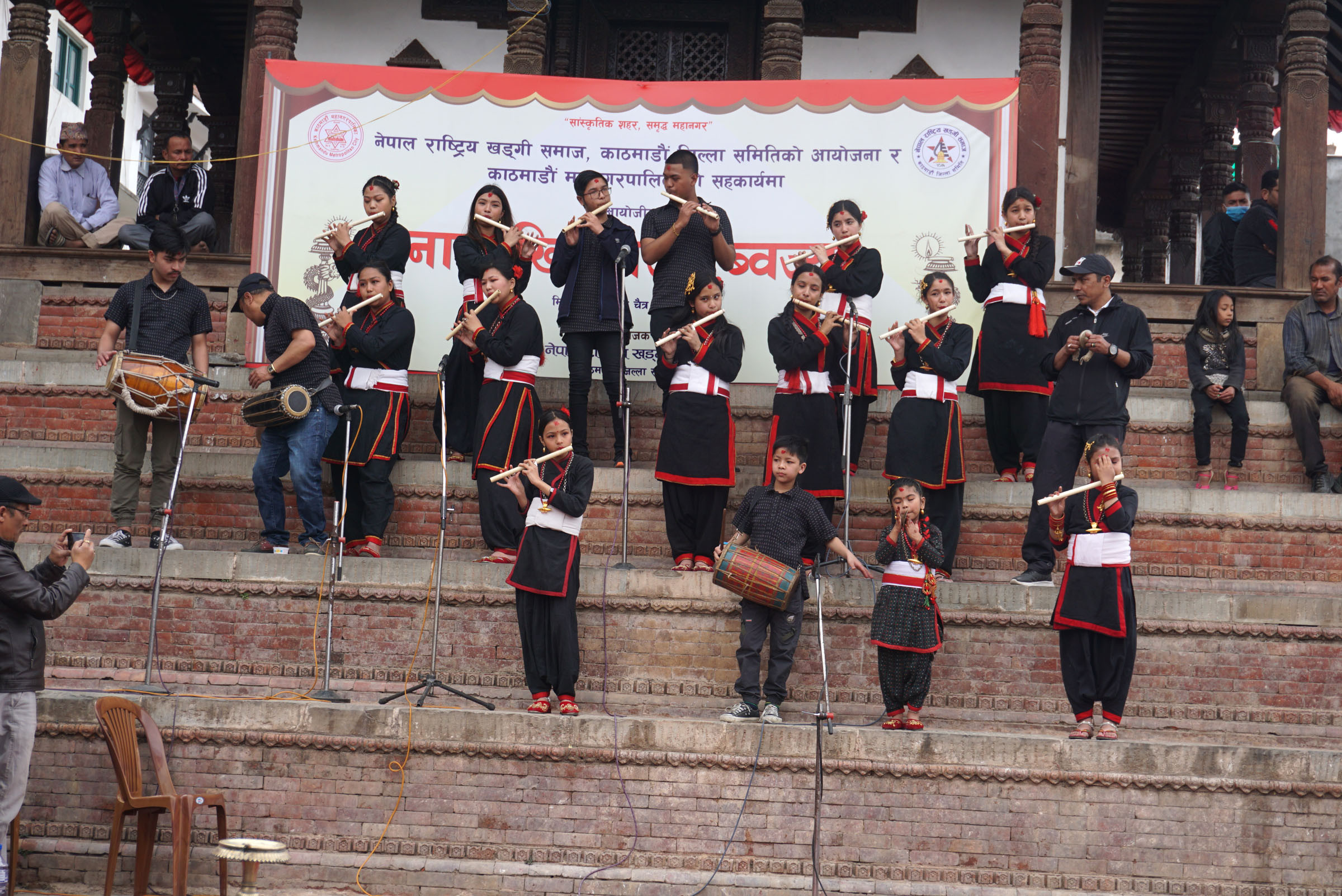 मौलिक बाजा प्रश्तुति