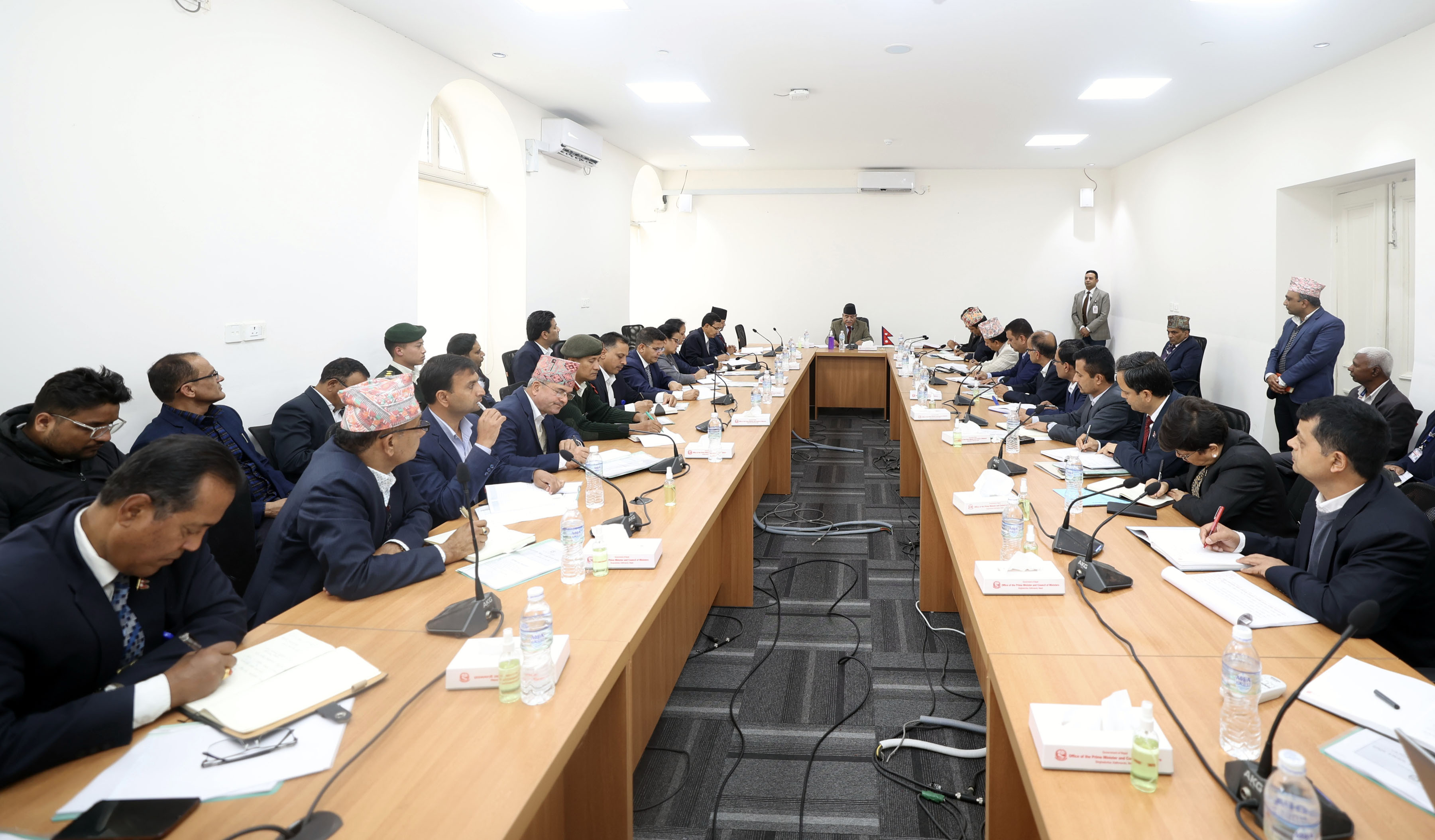 बैंक, लघुवित्त र सहकारीको बृहत् समीक्षा बैठक गर्छौँः प्रधानमन्त्री