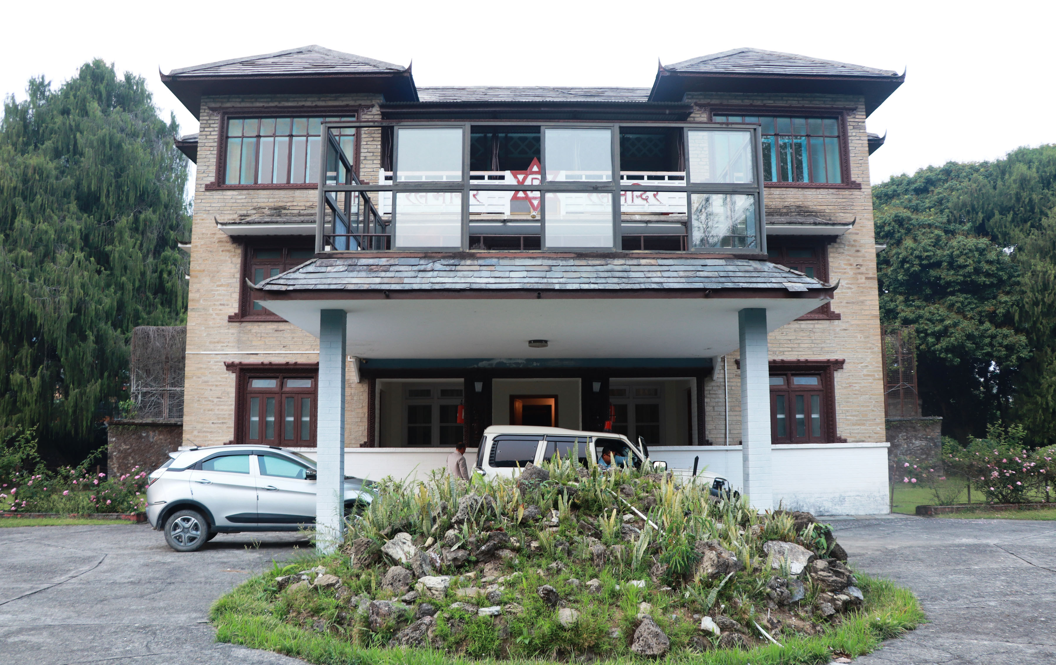 रत्न मन्दिर