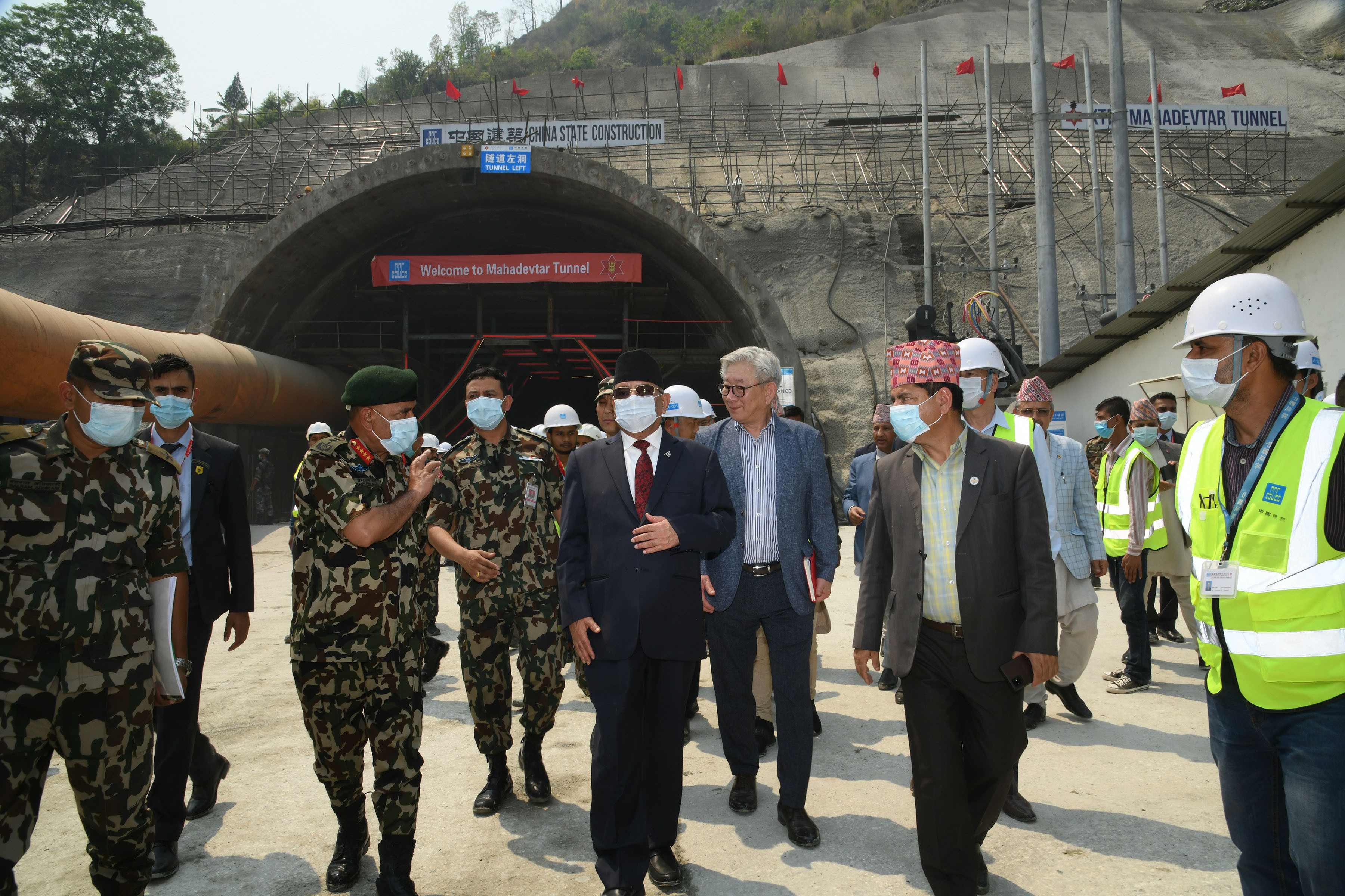 प्रधानमन्त्रीद्वारा निर्माणाधीन द्रुतमार्ग सडक आयोजना निरिक्षण