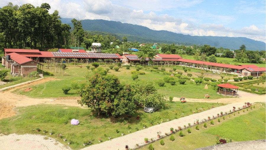 सरकारको साथ खोज्दै सामुदायिक प्राकृतिक चिकित्सालय