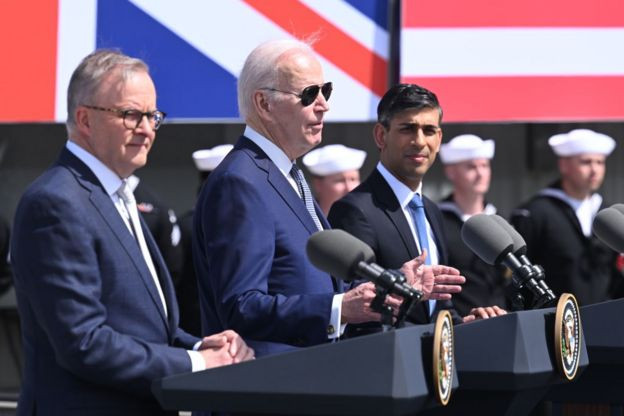 पनडुब्बी सम्झौताले घातक परिणाम निम्त्याउने चेतावनी