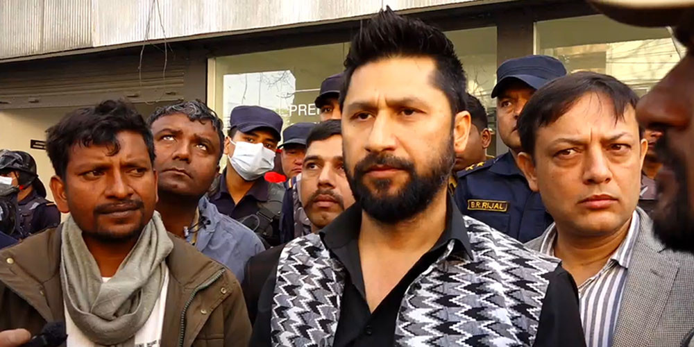 रास्वपाको सरकारलाई कसैले रोक्न सक्दैन : सभापति लामिछाने