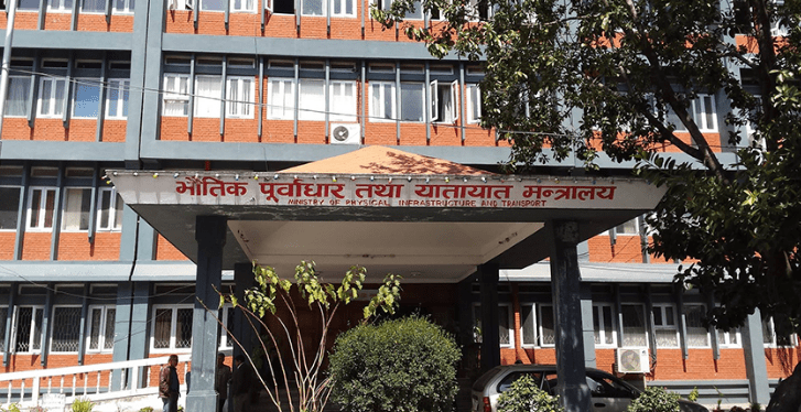 निर्माण व्यवसायीलाई चैत मसान्तभित्र इजाजतपत्र नवीकरण गराइसक्नुपर्ने