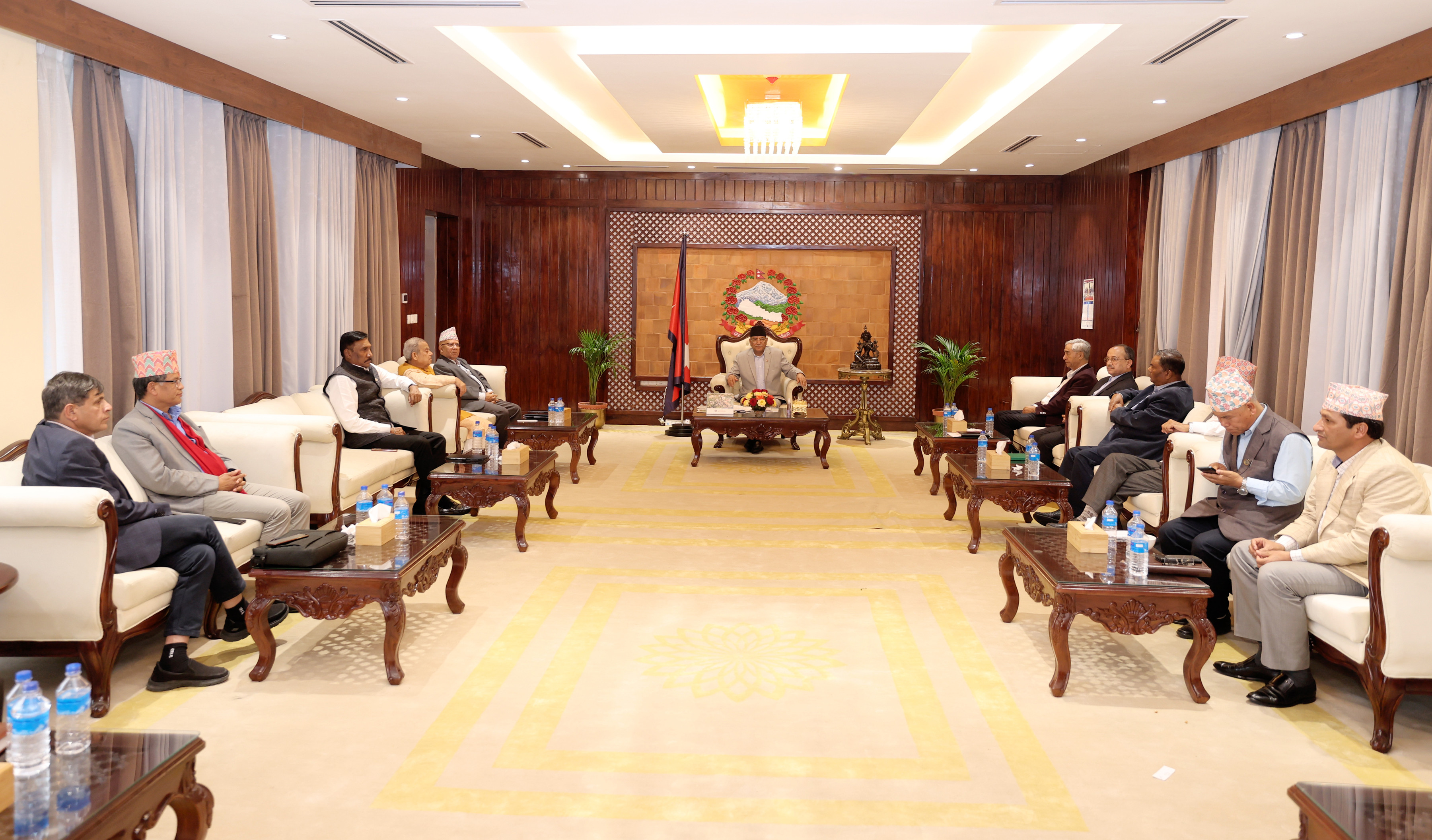 गठबन्धन बैठक: प्रधानमन्त्रीले विश्वासको मत लिनु नपर्ने निष्कर्ष