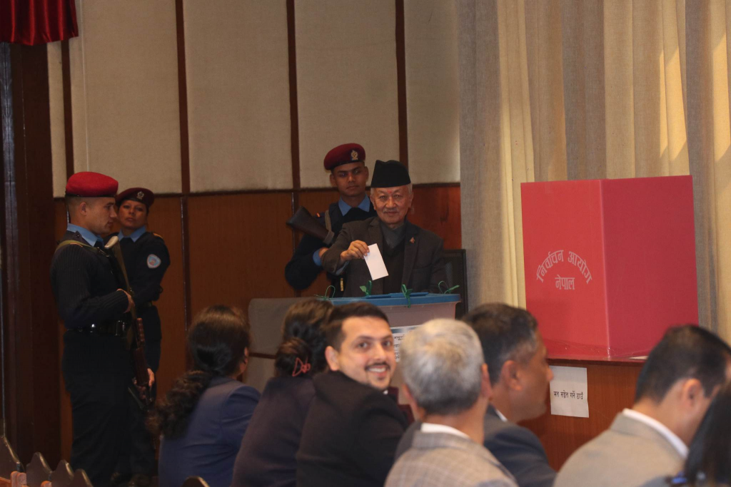 राष्ट्रपति निर्वाचनमा सुवास नेम्बाङको कति भयो खर्च