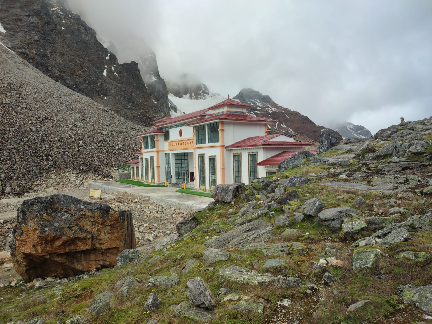 कोभिडकालमा बन्द भएका अरु नाका खुले, अझै खुलेन टिपताला